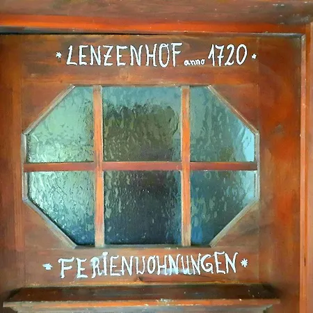 Apartment Lenzenhof Anno 1720 Ii *